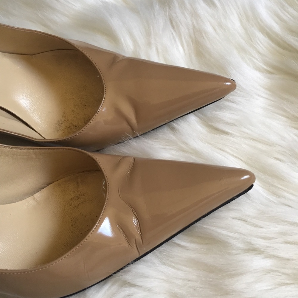 Versace Nude Patent Pointed Toe Stiletto Pumps with Metallic Heels - Picture 8 of 8
